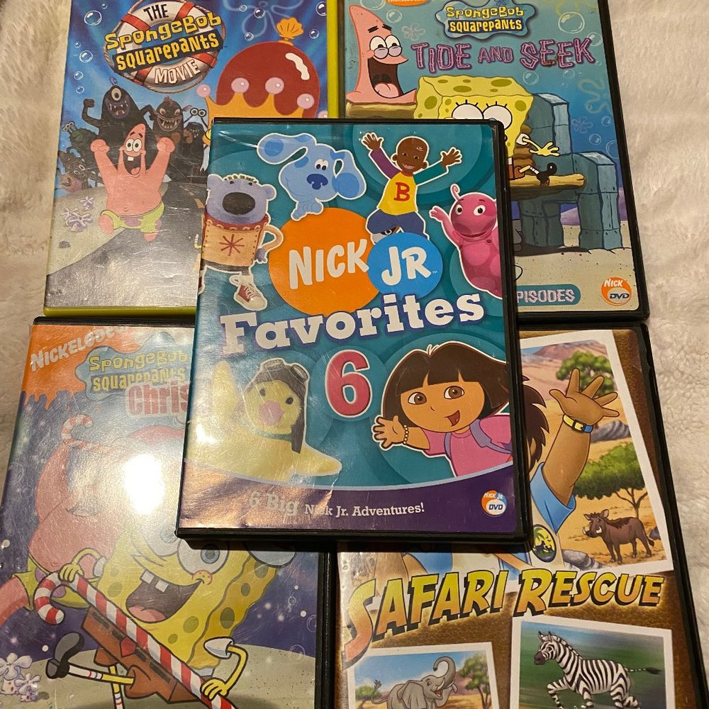 Selling Lot 5 Kids Children Animation DVD's